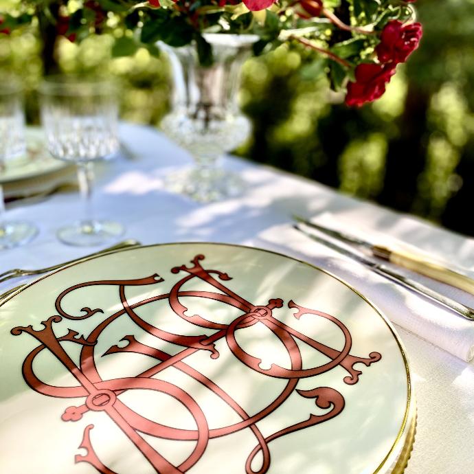 French high-end tableware brand