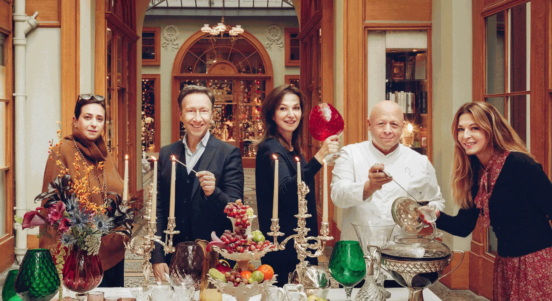 assiettes sur mesure diner de prestige waww la tablea maison et objets paris