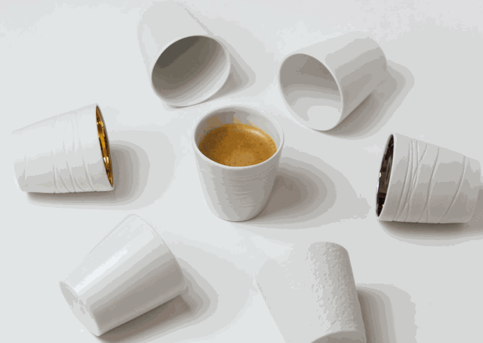 tasse a café en porcelaine de limoges sur mesure or