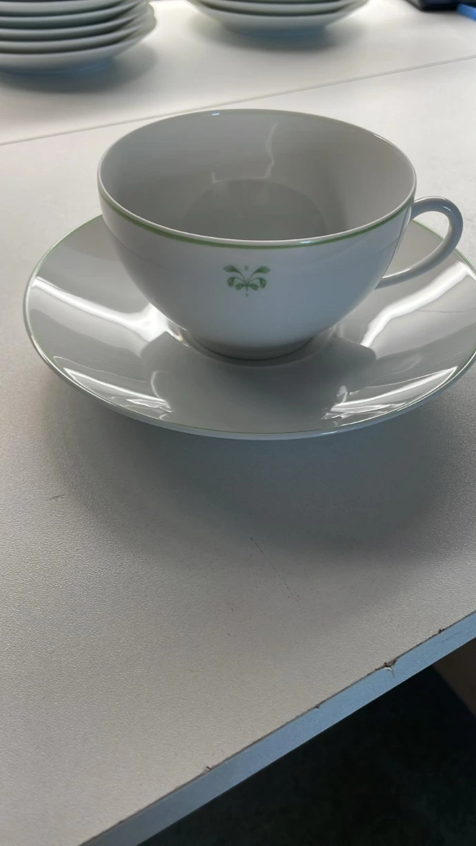 tasses à thée filet peint main soucoupe filet main porcelaine de limgoes