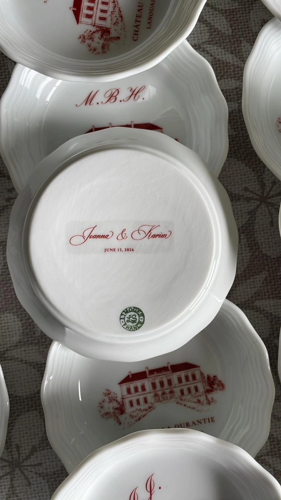 verso des 80 coupelles en porcelaine de limoges mariage en france